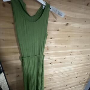 Green Midi Dress With Open
